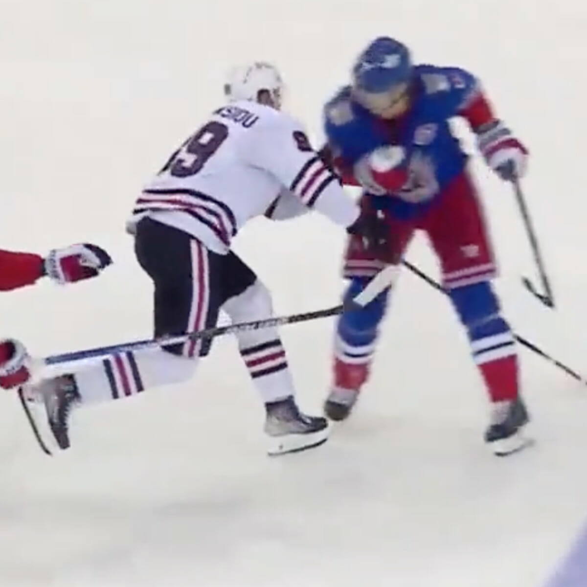 Rangers' Jacob Trouba blasted by Blackhawks' Andreas Athanasiou over dirty  hit