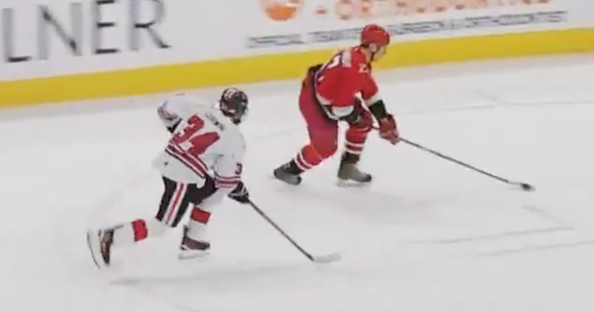 Former NHLer Rod Brind'Amour in alumni game