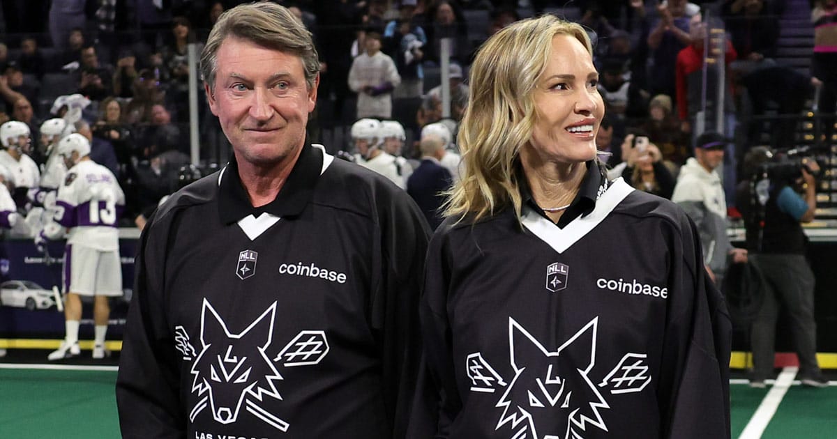 Wayne Gretzky and his wife Janet Gretzky