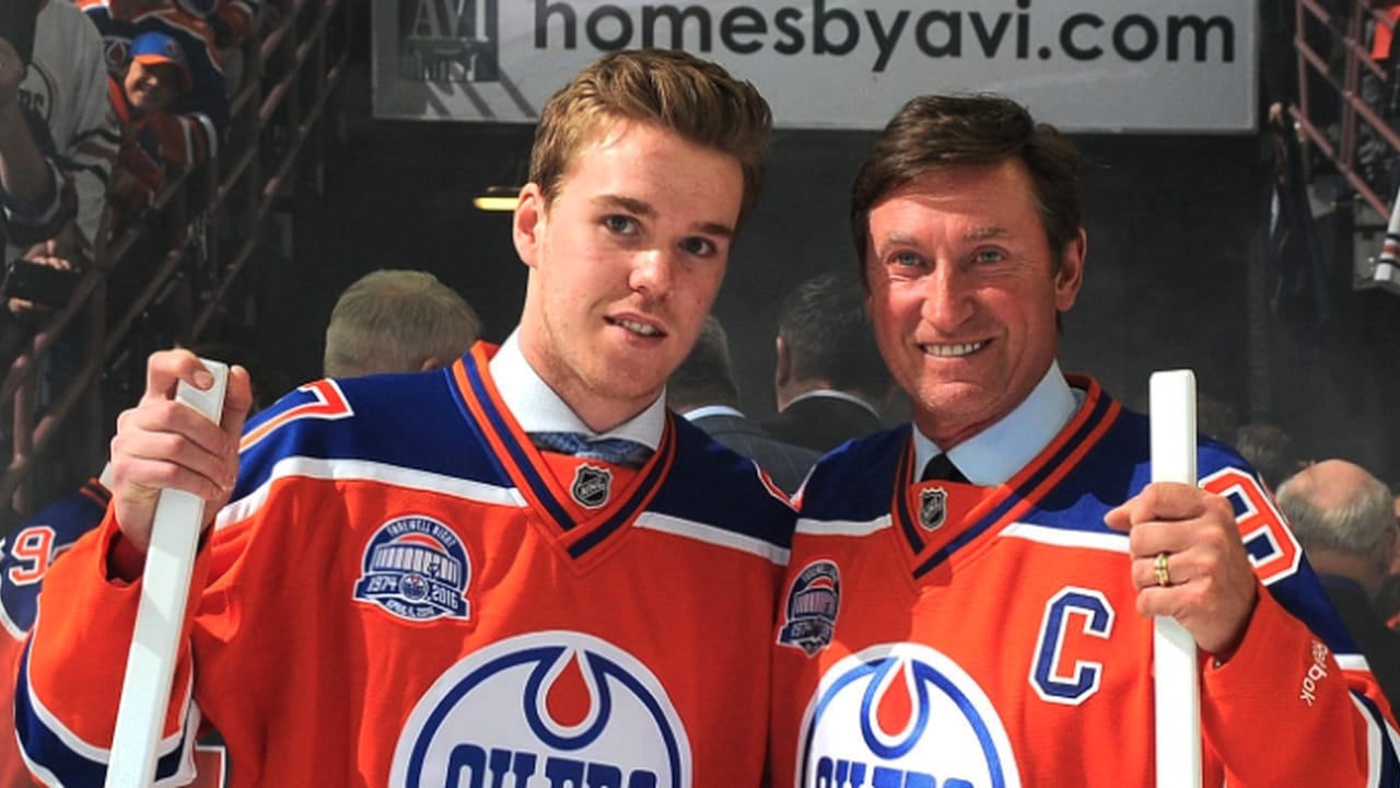 Connor McDavid and Wayne Gretzky