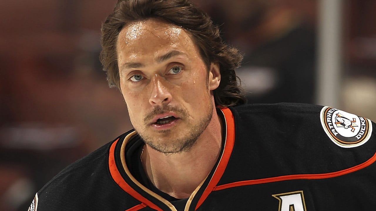 Teemu Selanne's promise to his friends cost him dearly