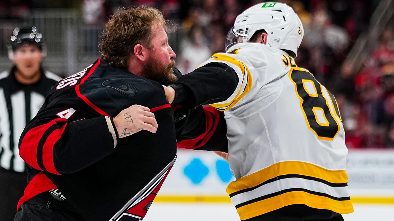 Fans can't stop talking about this heavyweight fight