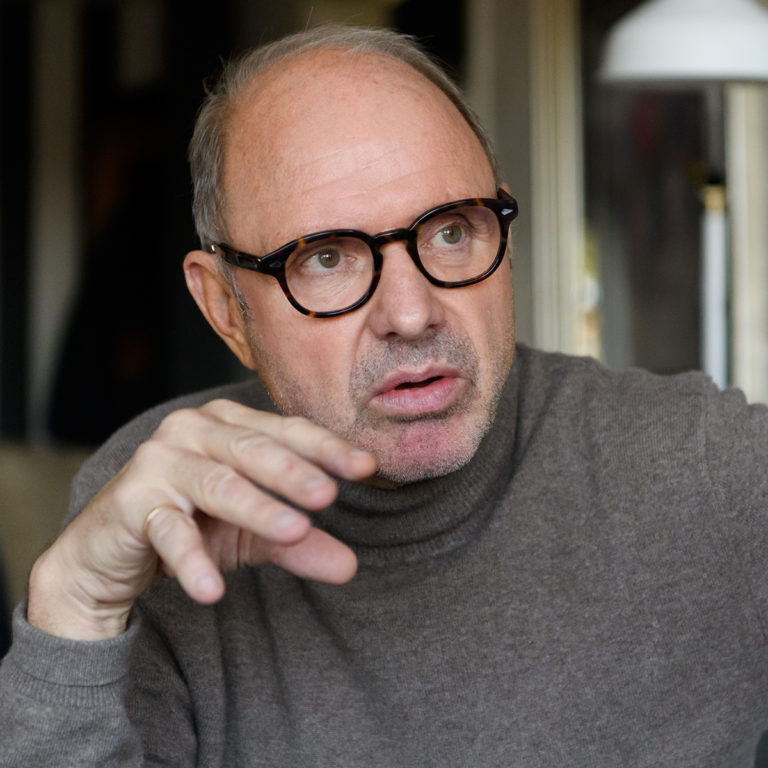 VM 94-legendaren Thomas Ravelli drabbad av skräckskada: