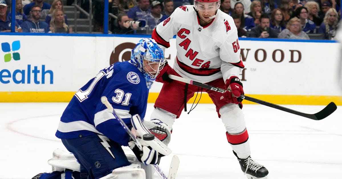 Jonas Johansson storspelade i NHL under natten nollade