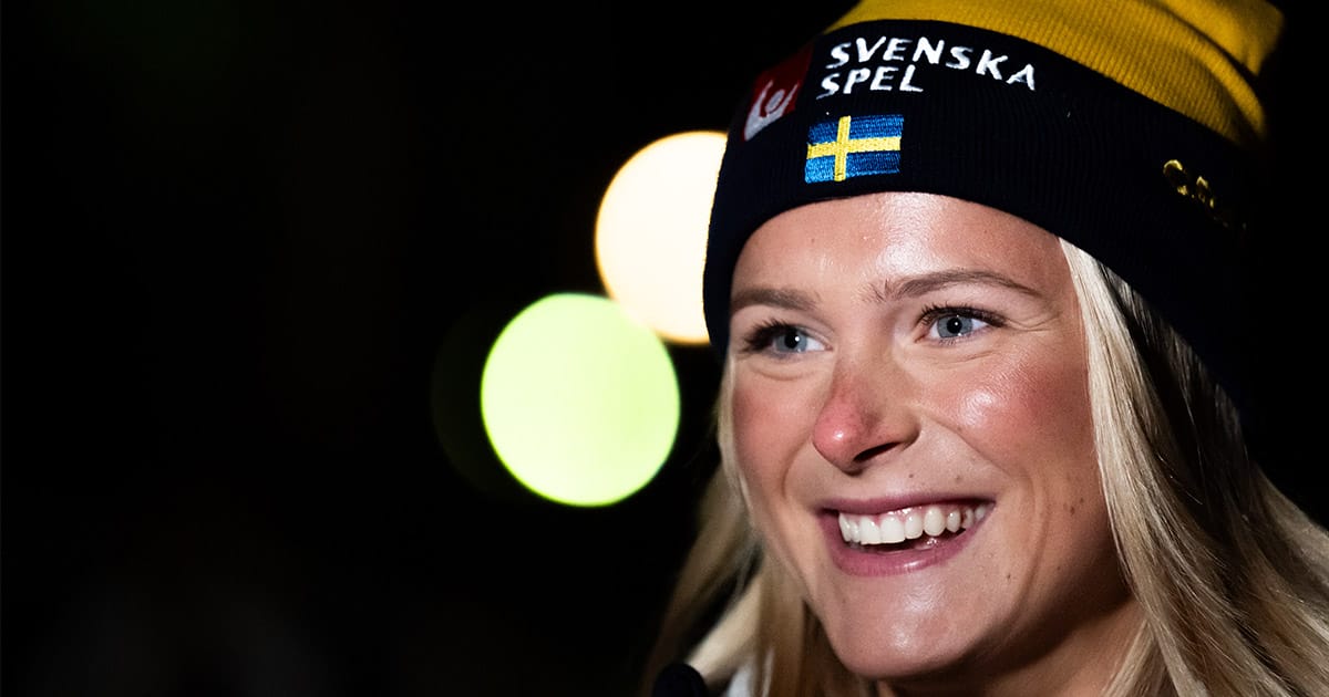 Frida Karlsson ger nu en unik inblick till sitt privatliv och vad som händer vid sidan av skidspåren.