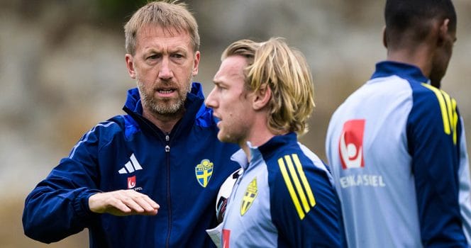 Sveriges nya förbundskapten Graham Potter gör sig redo för debuten i Blågult.