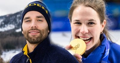 Oskar Eriksson i lag Edin hyllar lag Hasselborg efter OS-guldet.