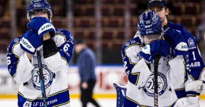 Mora IK-supportrarnas klockrena bus mot Leksands IF.