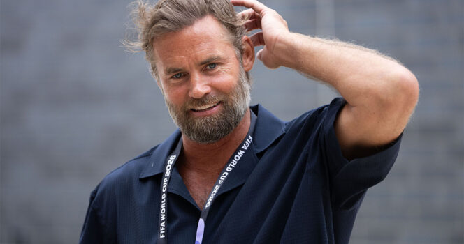 Olof Mellberg berättar varför han lämnar SVT mitt under fotbolls-VM 2026.
