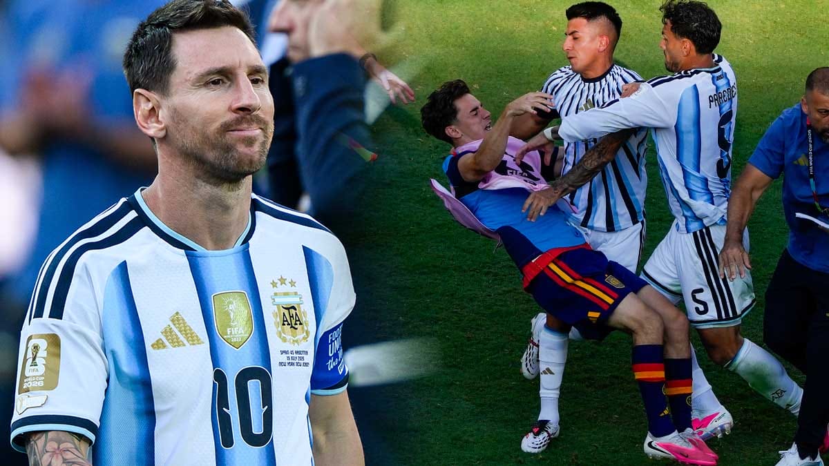 Ett stort bråk utbröt på planen under Spaniens guldfirande på fotbolls-VM i natt.