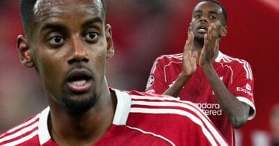 Alexander Isak får kritik efter senaste matchen med Liverpool.