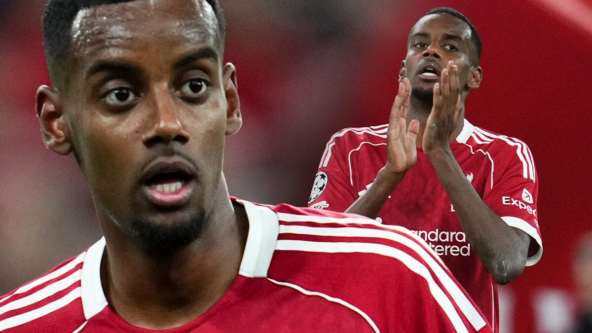 Alexander Isak får kritik efter senaste matchen med Liverpool.