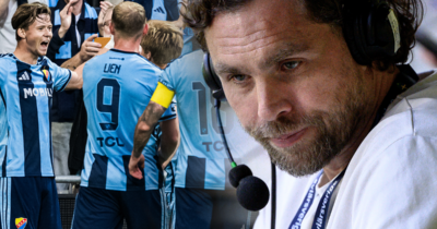 Fansen skrattar åt Johan Elmander efter uttalandet om allsvenska guldstriden.