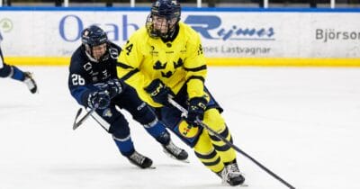 Milan Sundström i en match mot Finland