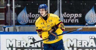 Victor Eklund i Djurgårdens tröja