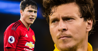 Manchester United får kritik för beslutet om Victor Nilsson Lindelöf.